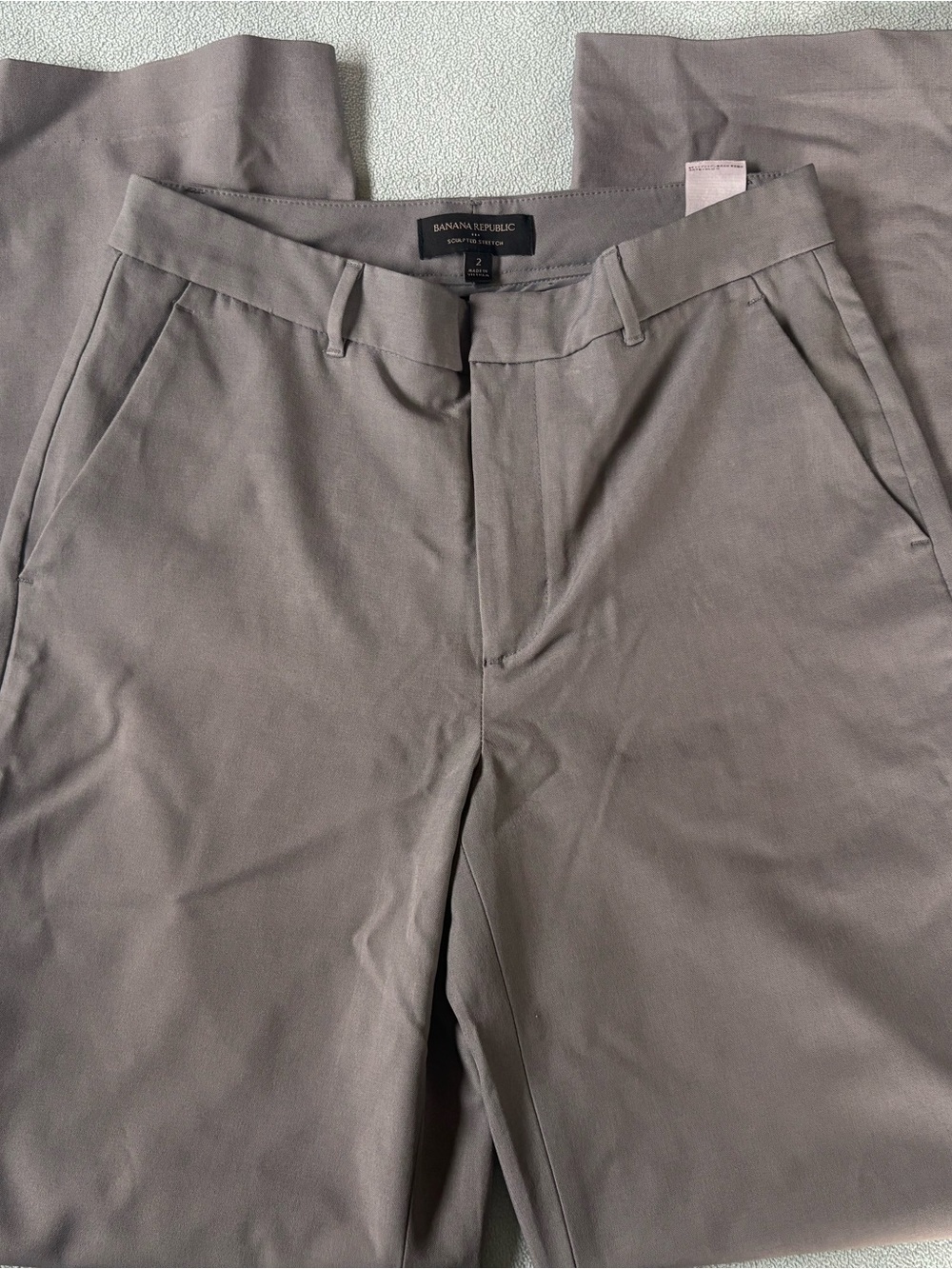 Banana Republic women’s Taupe Chinos